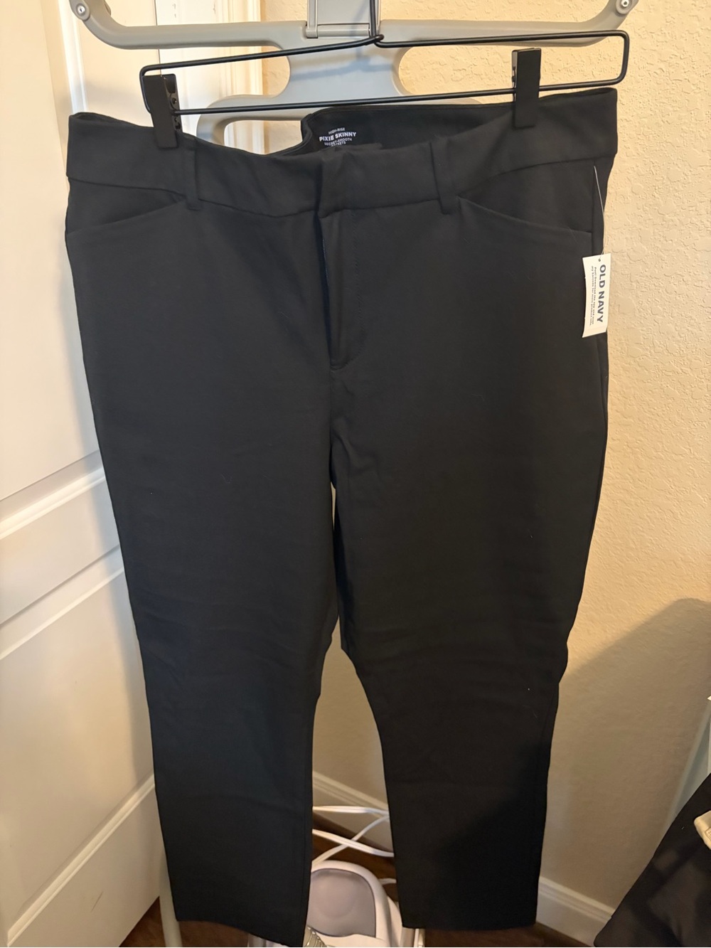 Old Navy Black Cropped Slim Stretch Jeans for Women